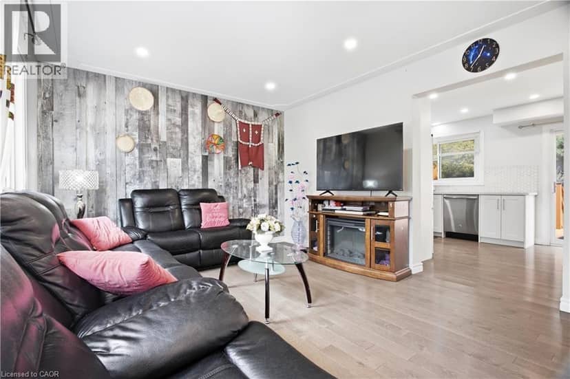 10 JEAN Avenue, Kitchener, photo 5
