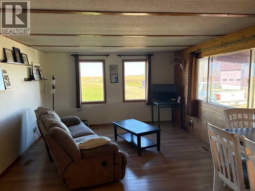 8135 Township Road 782 — photo 10 of 34