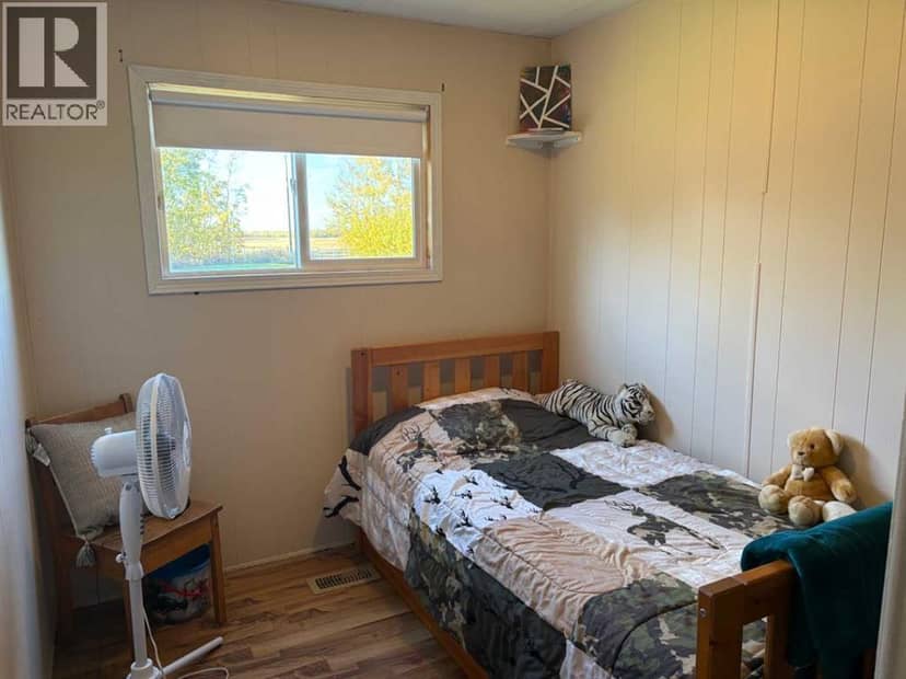 8135 Township Road 782 — photo 19 of 34