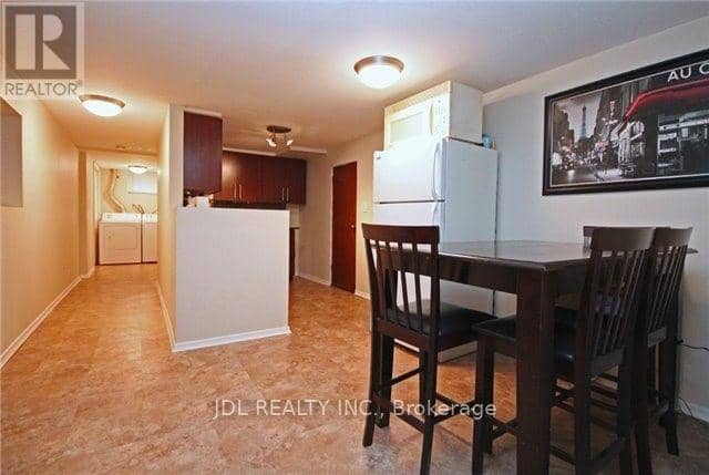 245 Windsor Street — photo 4 of 10