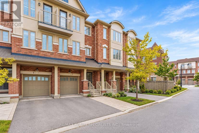 7 Hobart Gardens, Brampton, photo 2