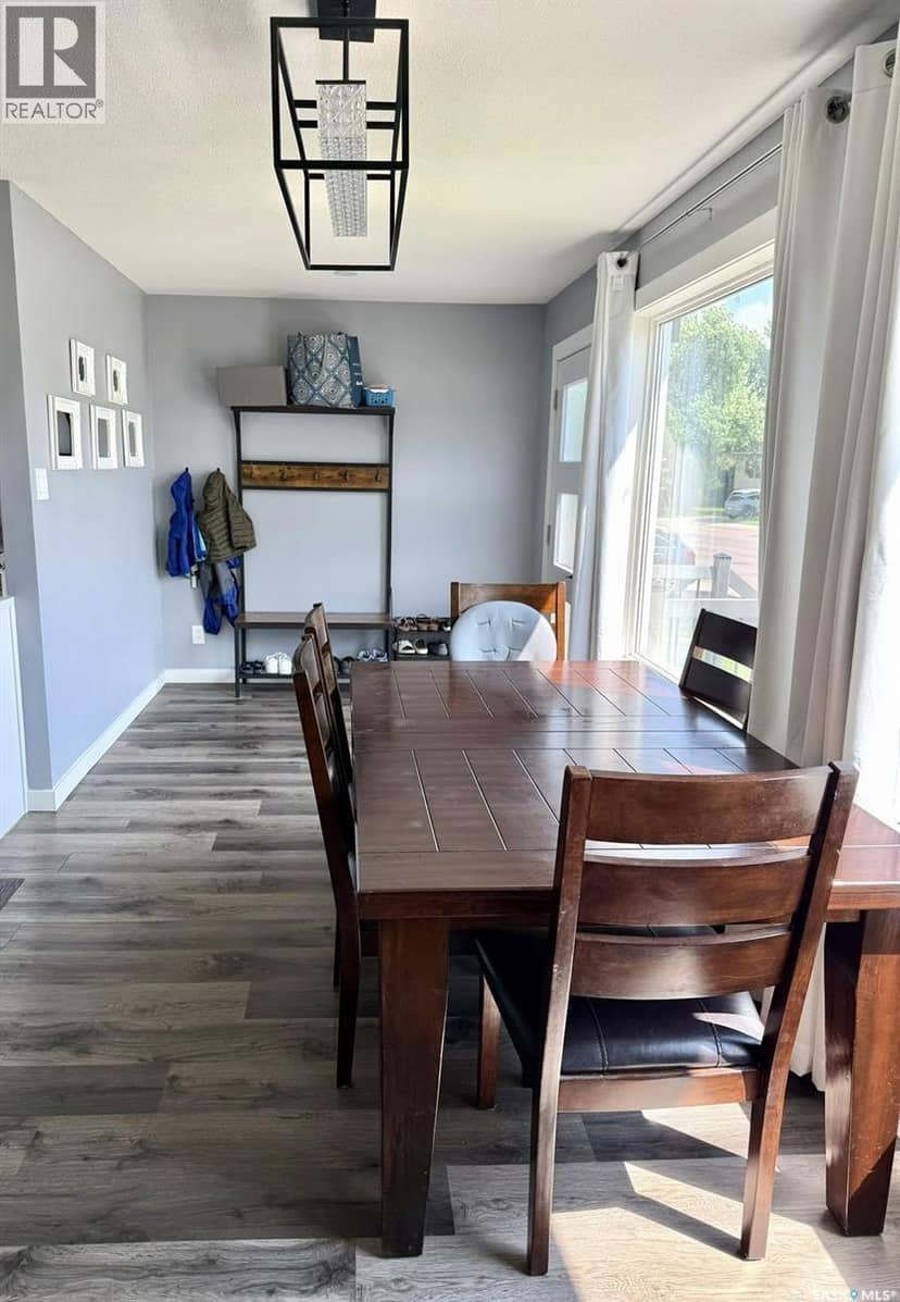 510 Redberry Road, Saskatoon, photo 6
