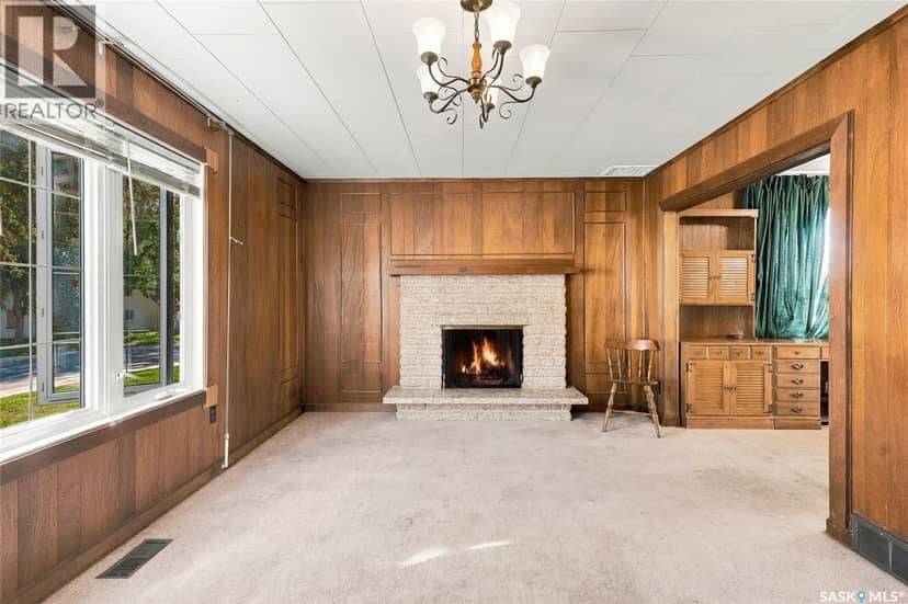 1315 2nd AVENUE N — photo 5 of 40