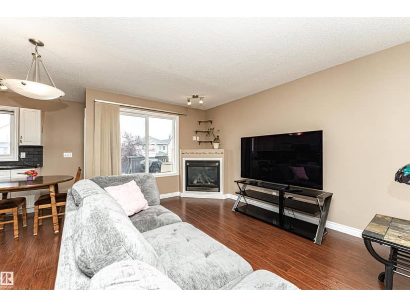 #44 171 Brintnell Bv NW — photo 9 of 40