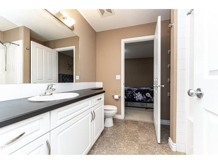 #44 171 Brintnell Bv NW — photo 20 of 40