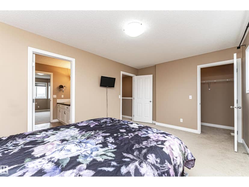 #44 171 Brintnell Bv NW — photo 22 of 40