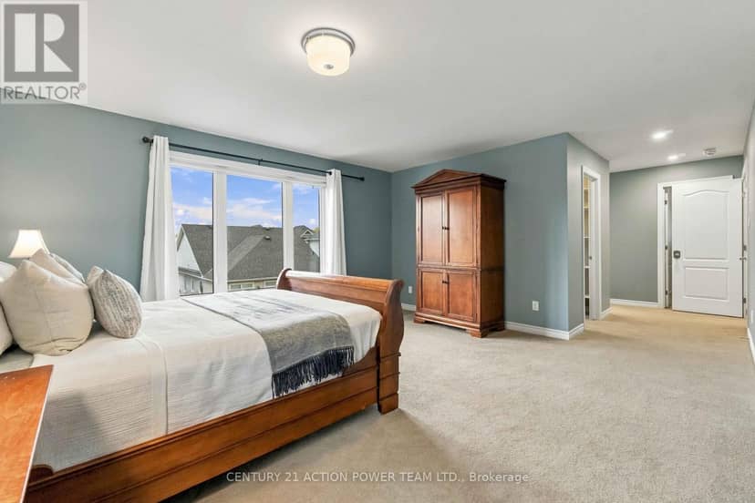 703 Mashkig Avenue E — photo 19 of 40