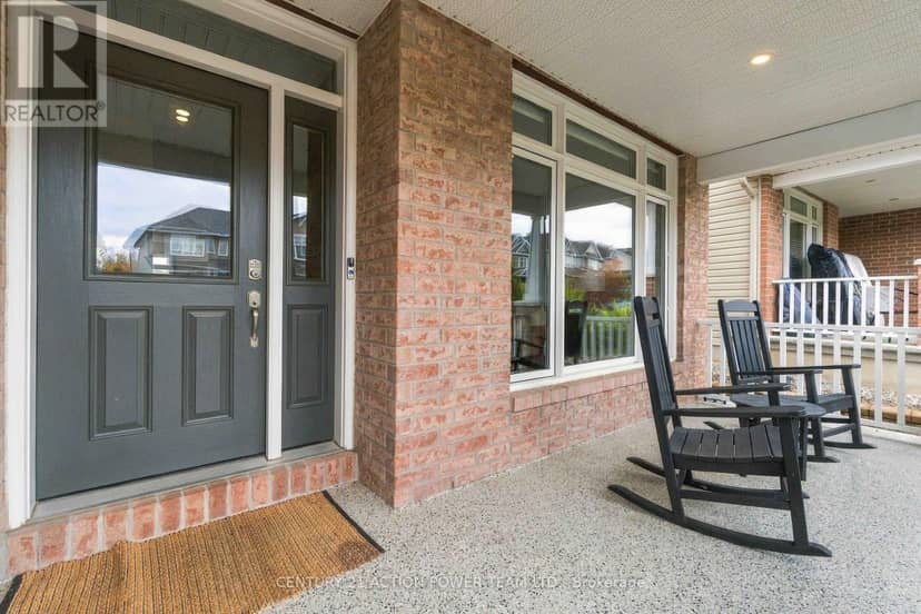703 Mashkig Avenue E — photo 3 of 40