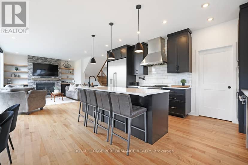 541 Barrage Street — photo 10 of 40
