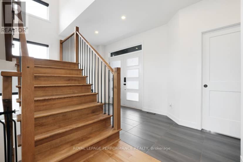 541 Barrage Street, Casselman, photo 5