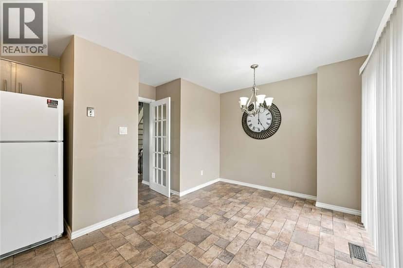 200 ST CLAIR BOULEVARD Unit# 44 — photo 18 of 40