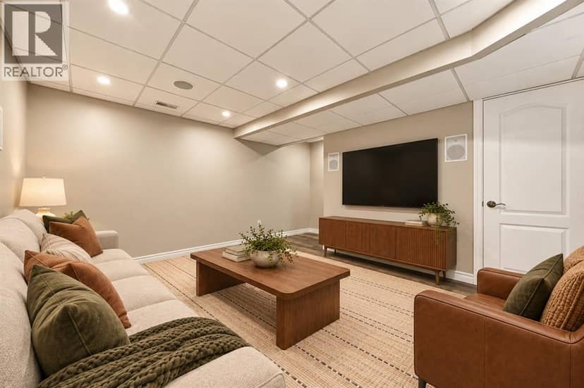200 ST CLAIR BOULEVARD Unit# 44 — photo 37 of 40
