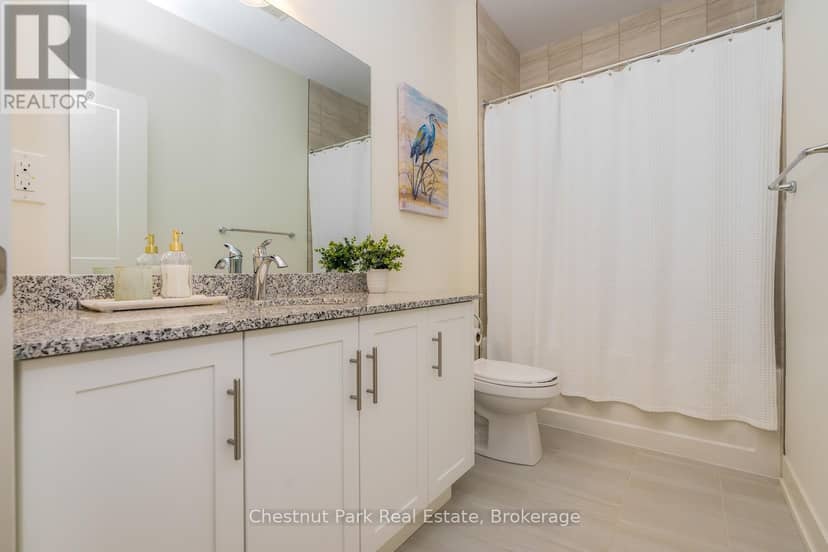 161 Hawthorn Crescent — photo 29 of 40