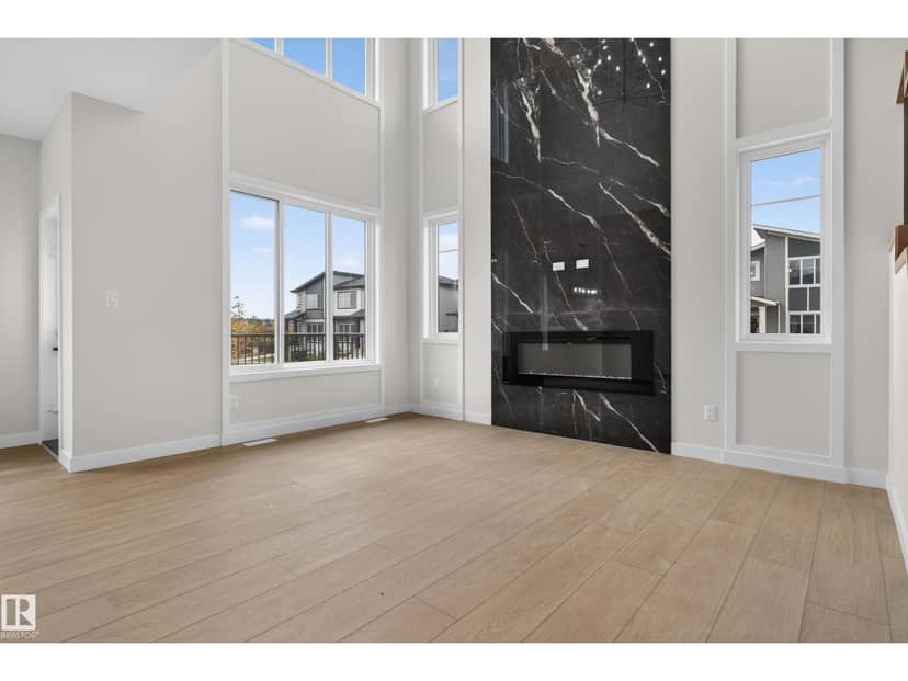 2 Pebble CV, Spruce Grove, photo 2