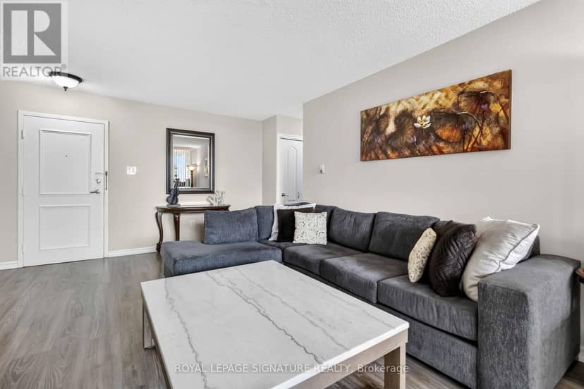 512 - 1615 Bloor Street — photo 7 of 28