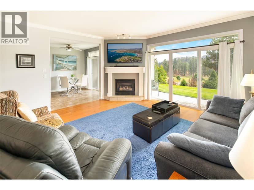 2377 Shannon Woods Drive Unit# 104, West Kelowna