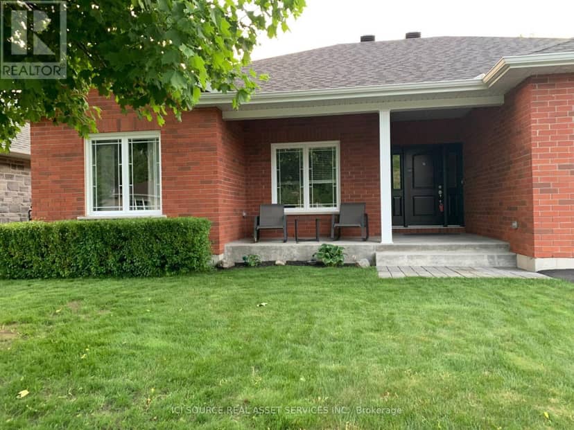 1228 Innwood Avenue, Cornwall, photo 2