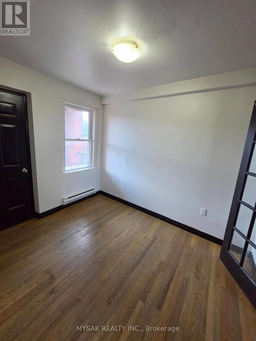 455 King William Street — photo 7 of 23