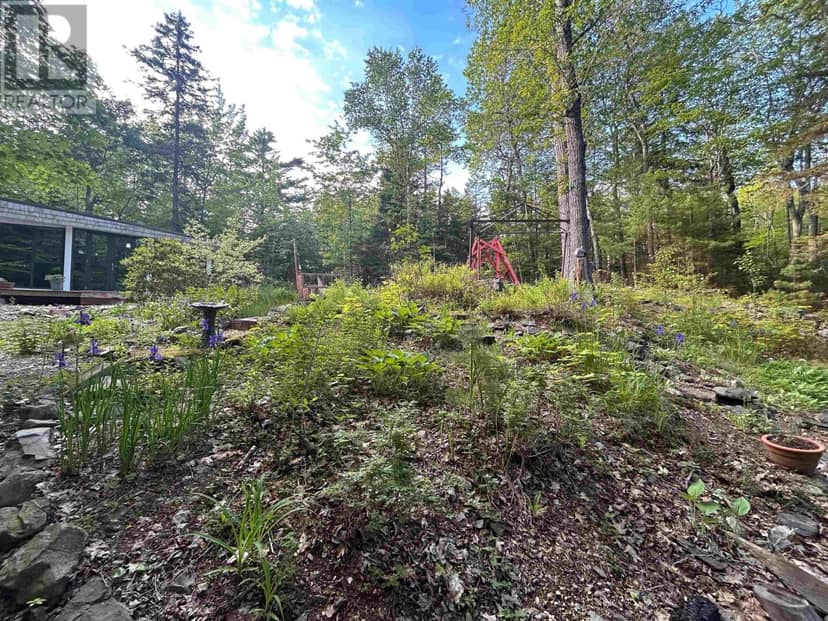25 Hirtle Drive — photo 21 of 30
