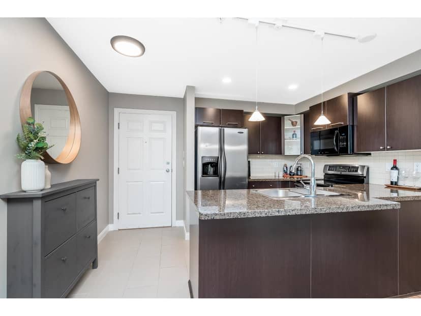 107 5454 198 STREET, Langley, photo 4