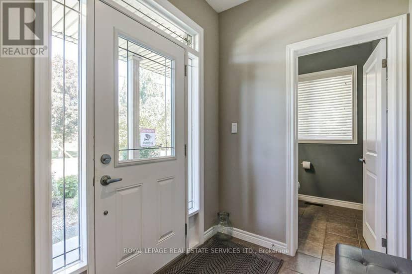 56 - 380 Lake Street — photo 11 of 39