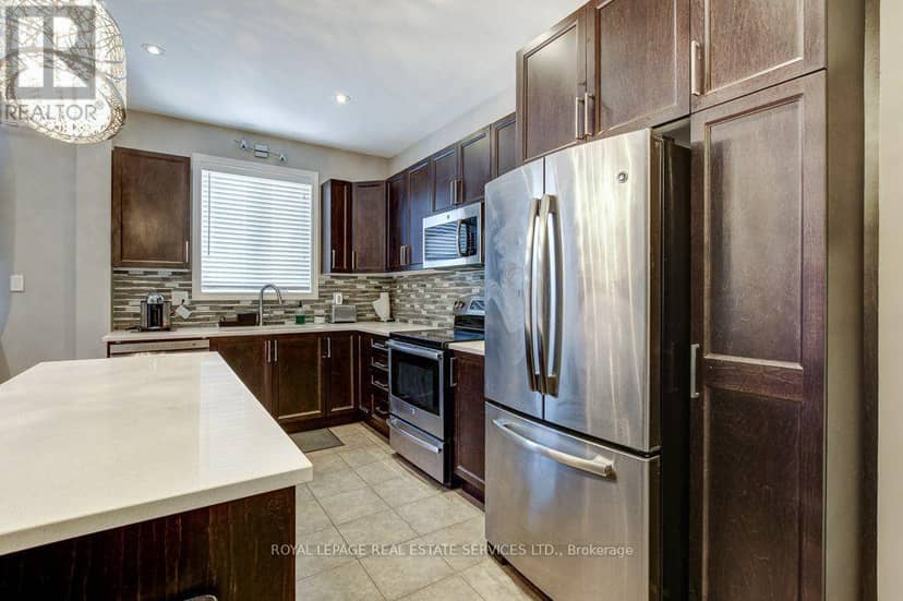 56 - 380 Lake Street — photo 16 of 39
