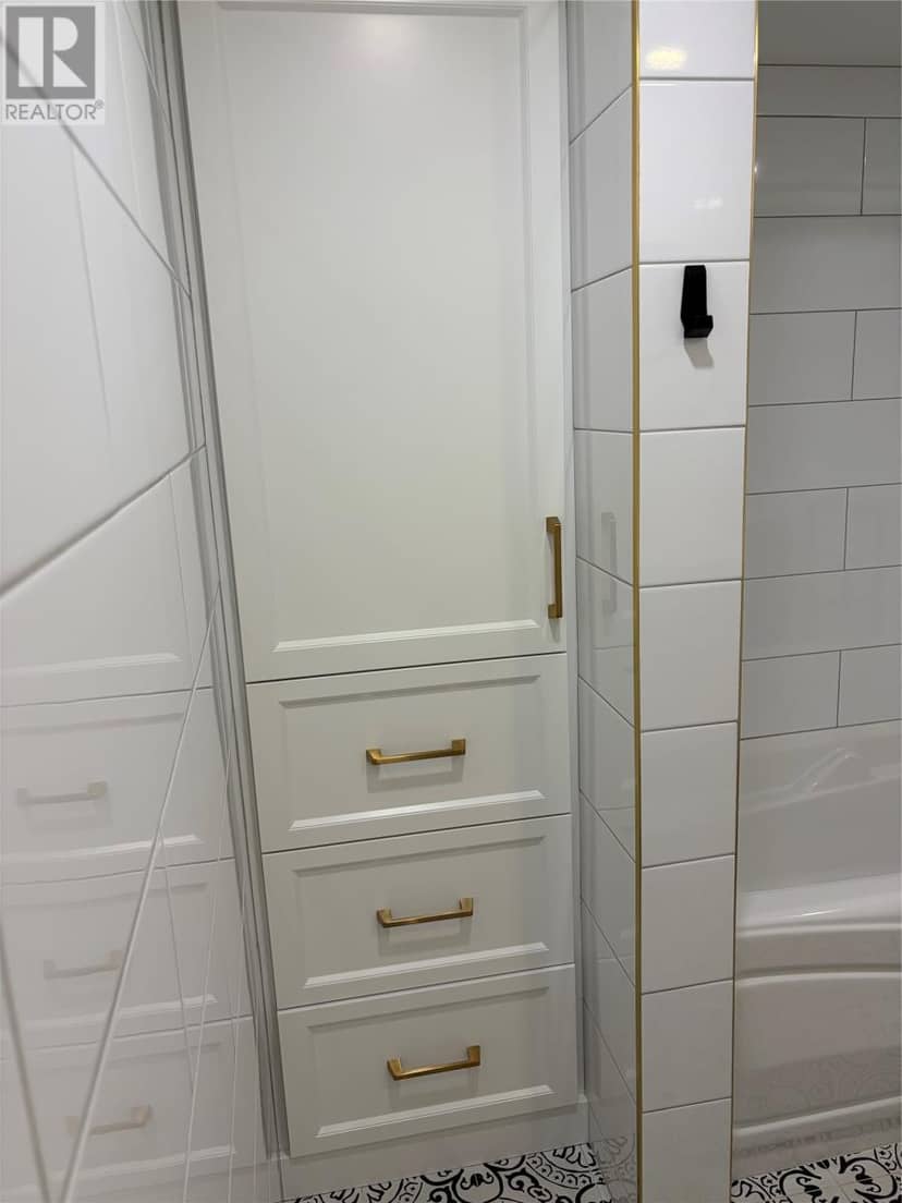 105 Marine Drive — photo 25 of 25