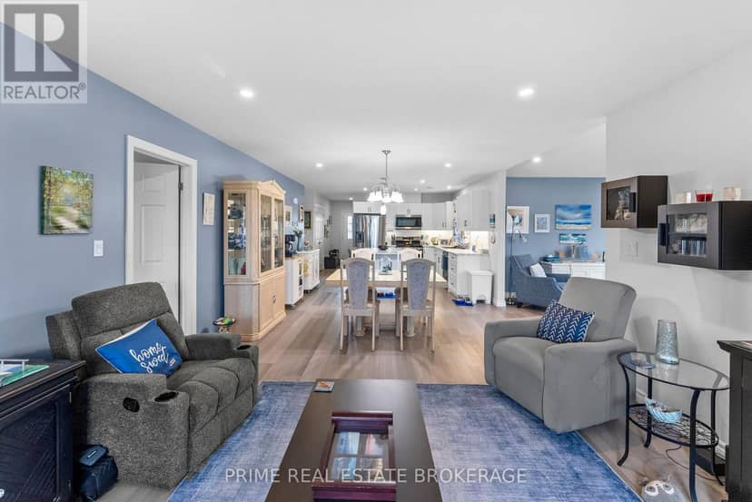 181 Lake Breeze Drive — photo 12 of 40