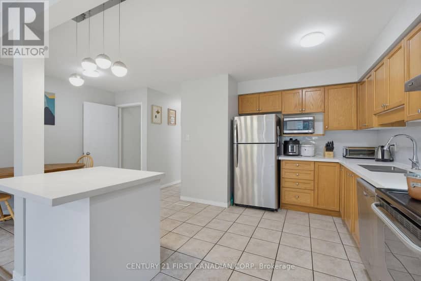 776 Silversmith Street, London North, photo 7