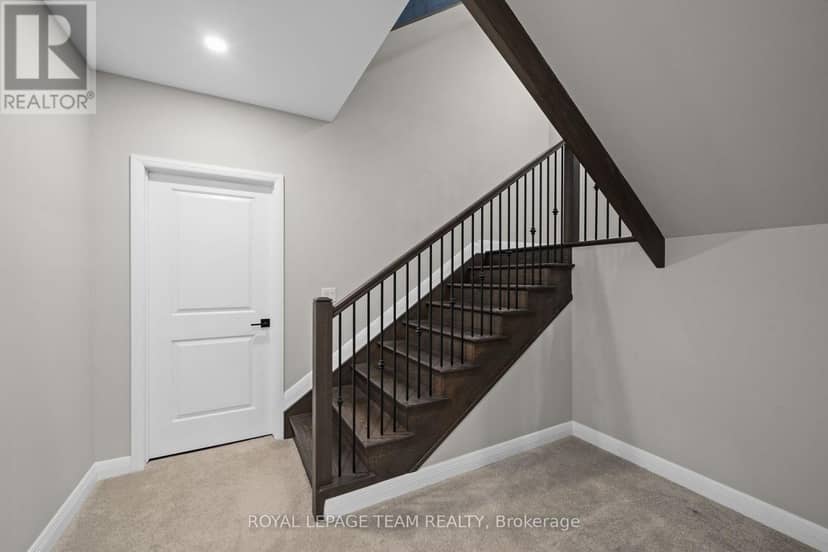 217 Ketchikan Crescent — photo 38 of 40