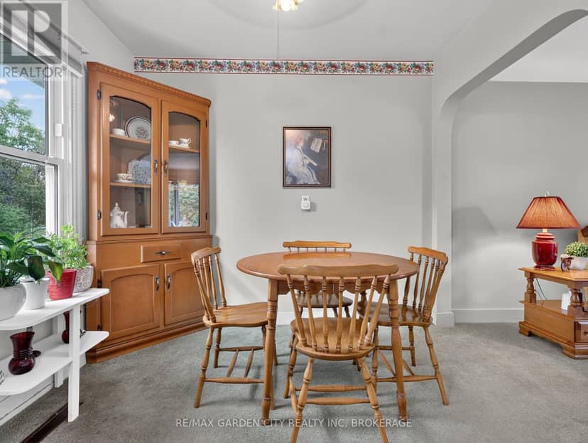 94 Jacobson Avenue — photo 6 of 30