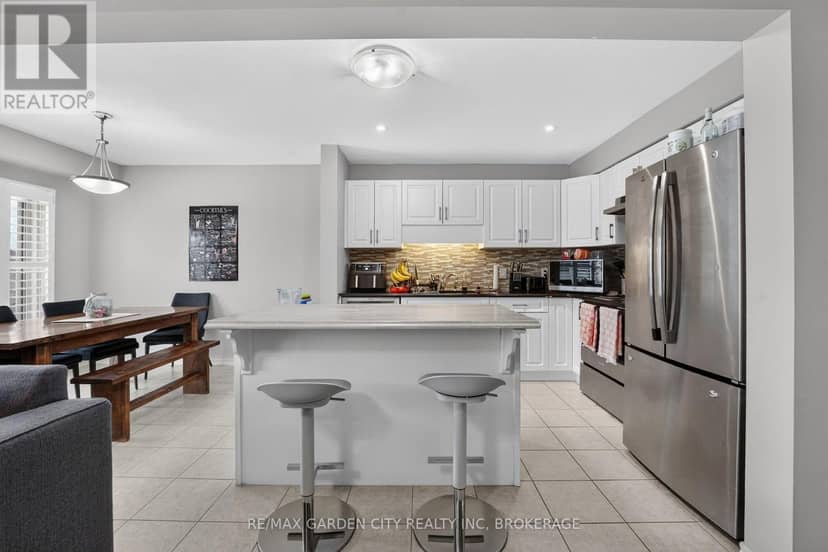 53 Elderberry Road — photo 15 of 40