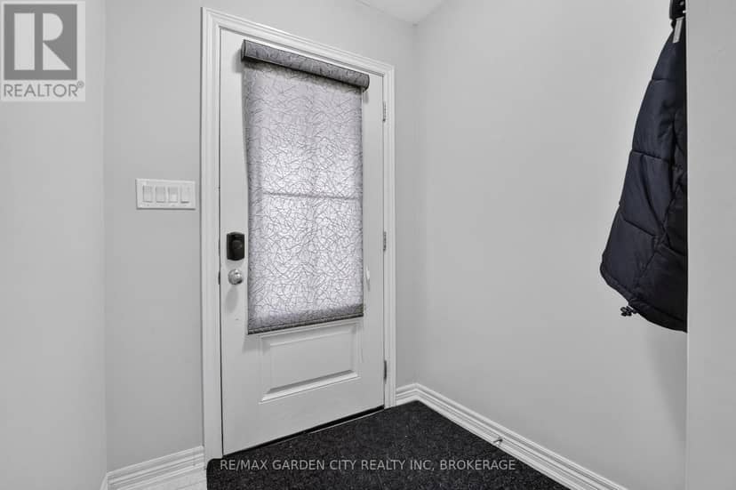 53 Elderberry Road, Thorold, photo 4