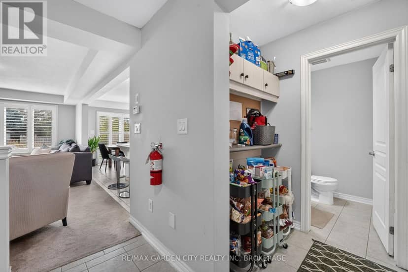 53 Elderberry Road, Thorold, photo 7