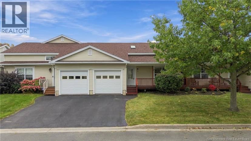 28 Harley Avenue — photo 1 of 30