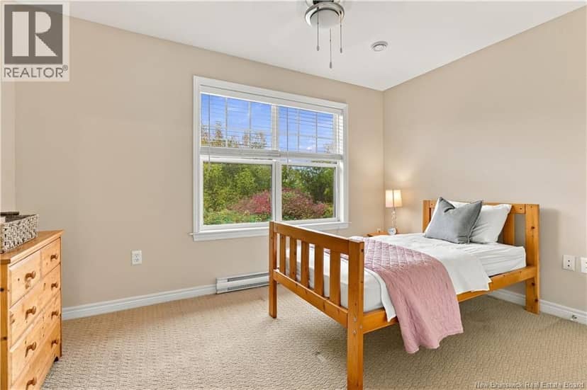 28 Harley Avenue — photo 13 of 30