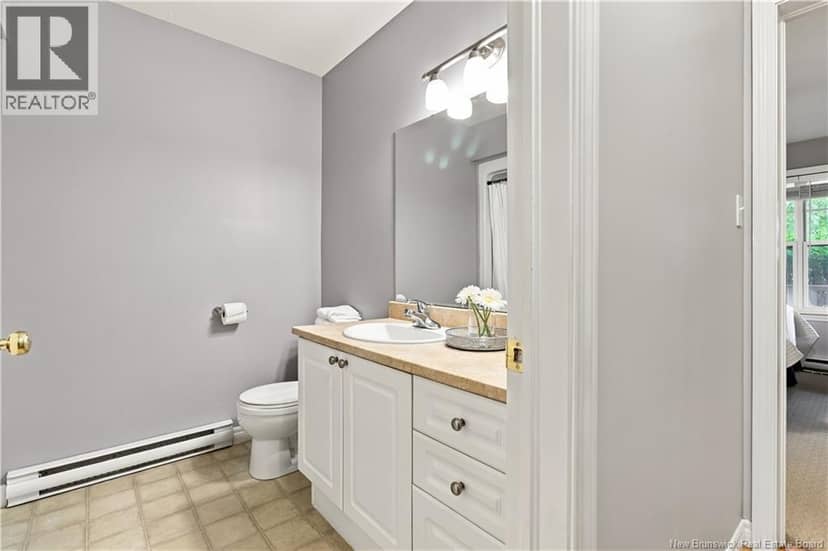 28 Harley Avenue — photo 15 of 30