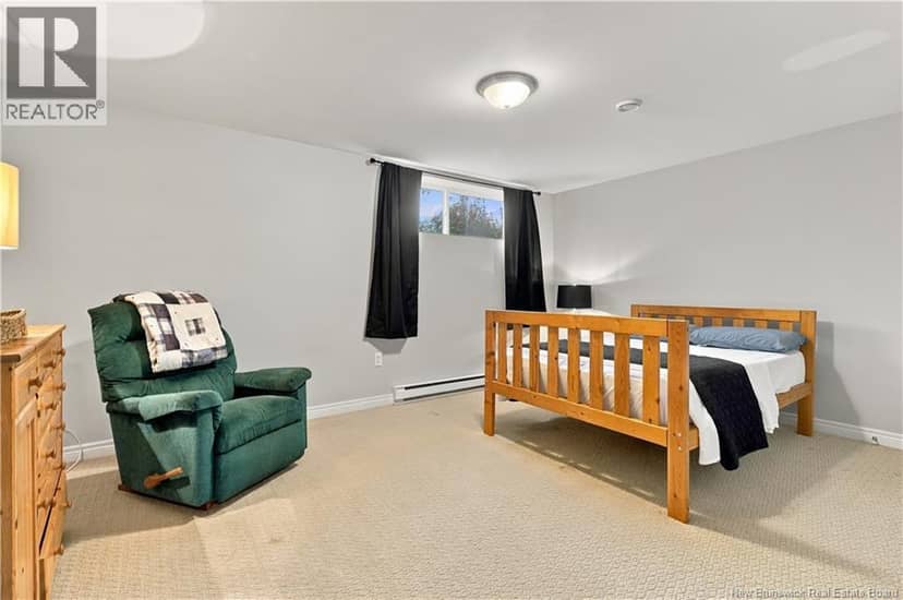28 Harley Avenue — photo 24 of 30