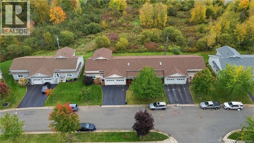 28 Harley Avenue — photo 29 of 30