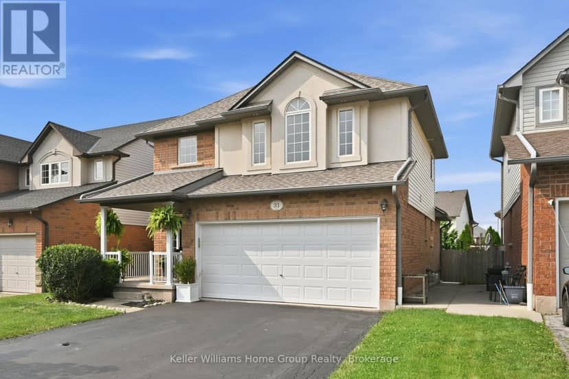31 Vinifera Drive, Grimsby, photo 2
