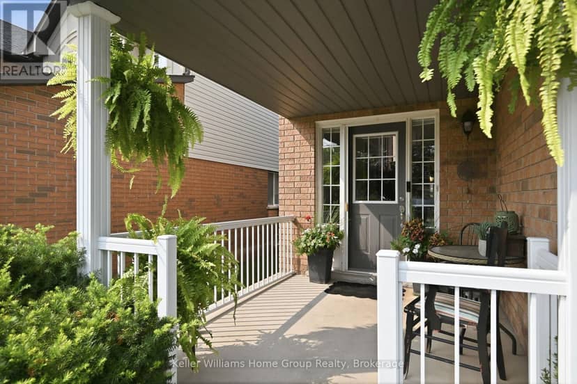 31 Vinifera Drive, Grimsby, photo 4