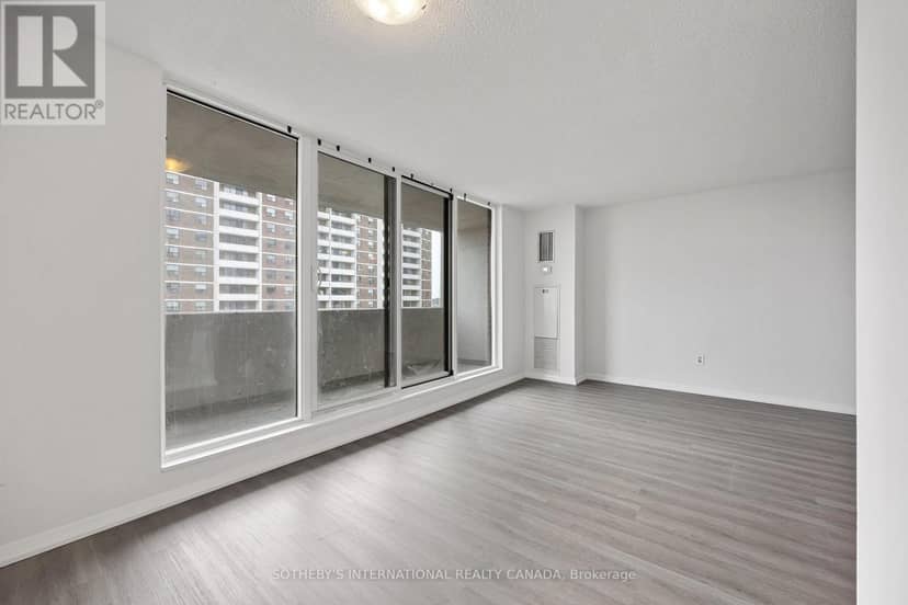 911 - 100 Prudential Drive, Toronto, photo 6