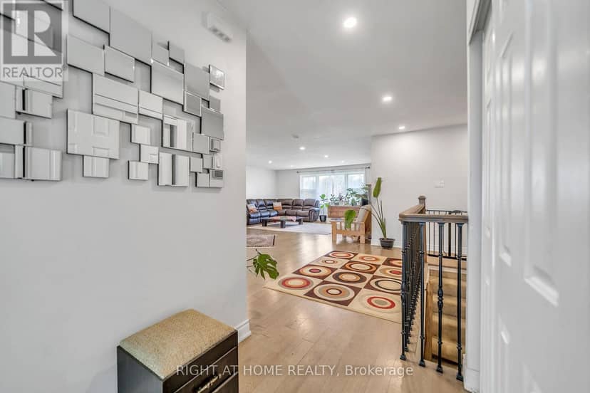 22 Hamilton Drive — photo 11 of 40