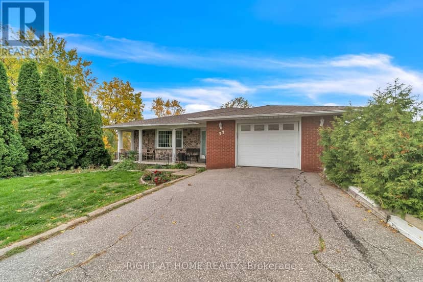 22 Hamilton Drive, Newmarket, photo 4