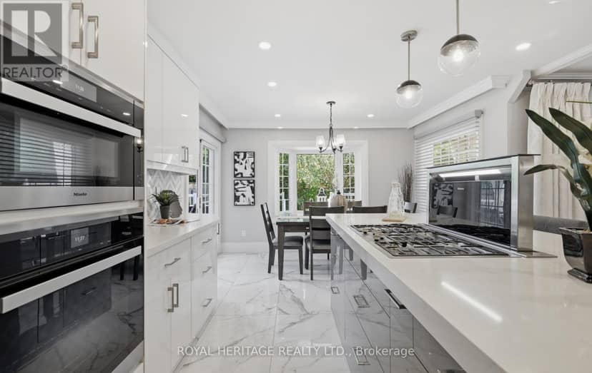 7 Kimbark Crescent — photo 14 of 40