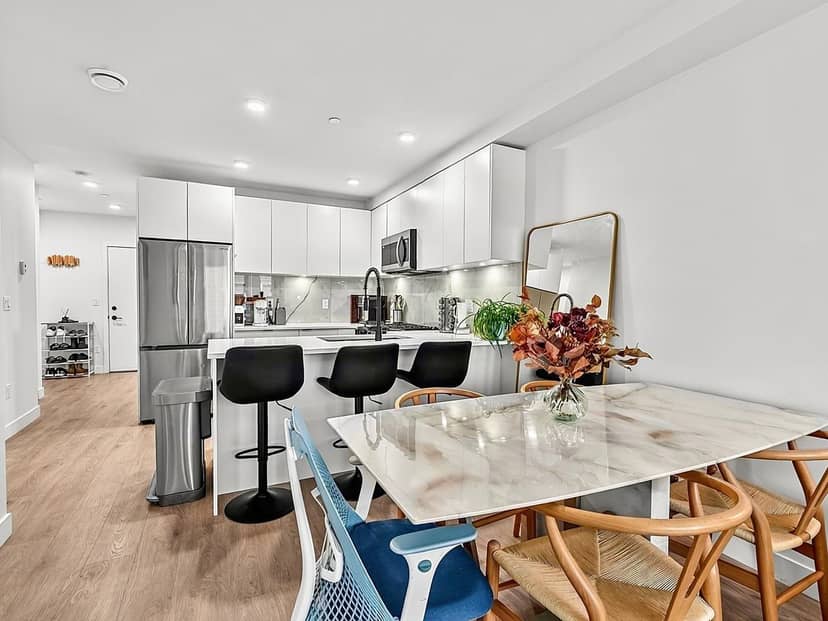 421 13238 105 AVENUE, Surrey, photo 6