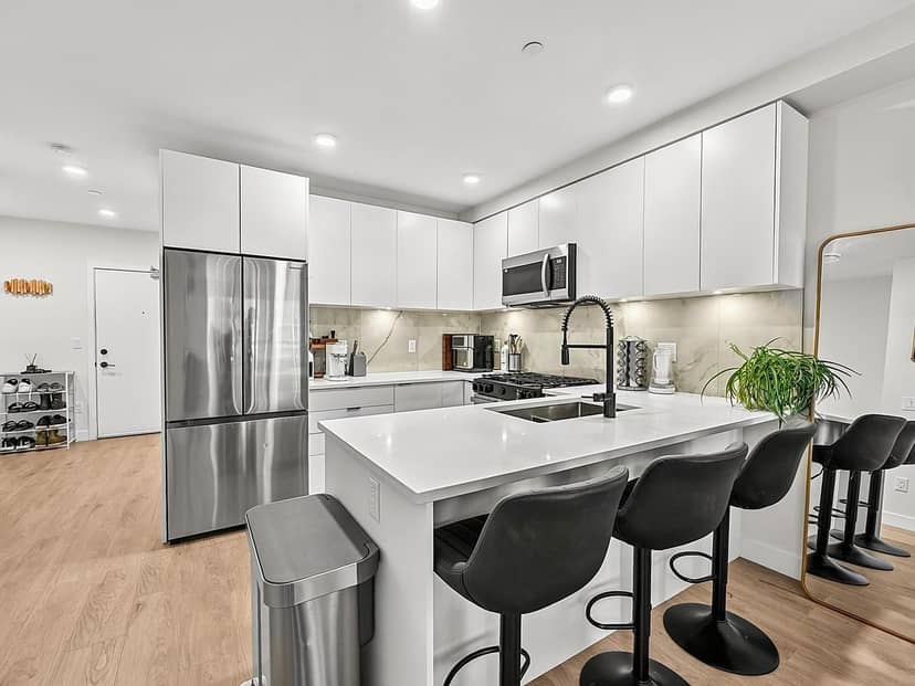 421 13238 105 AVENUE, Surrey, photo 7