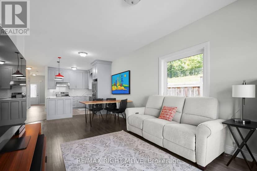 40 Lily Drive — photo 13 of 29