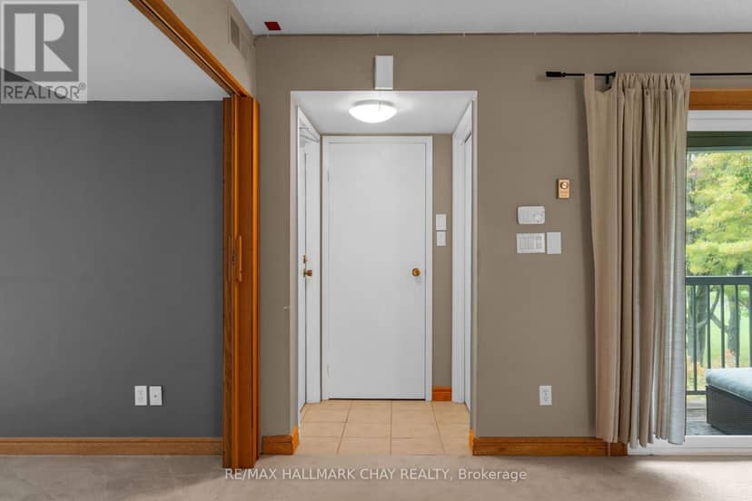 312 - 1102 Horseshoe Valley Road W, Oro-Medonte, photo 2
