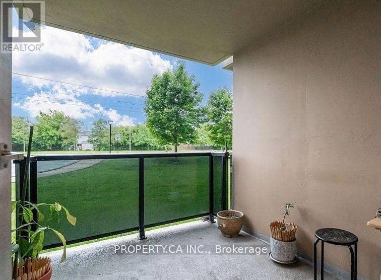 Listing 30365275 — photo 24 of 33